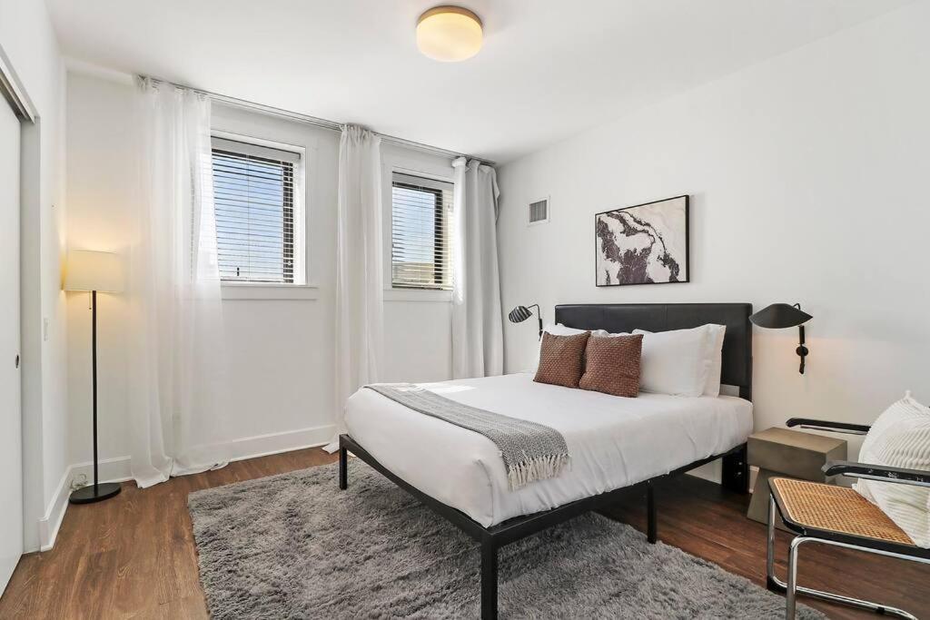 2br Stylish In Hyde Park - Shoreland 1320 Apartment *