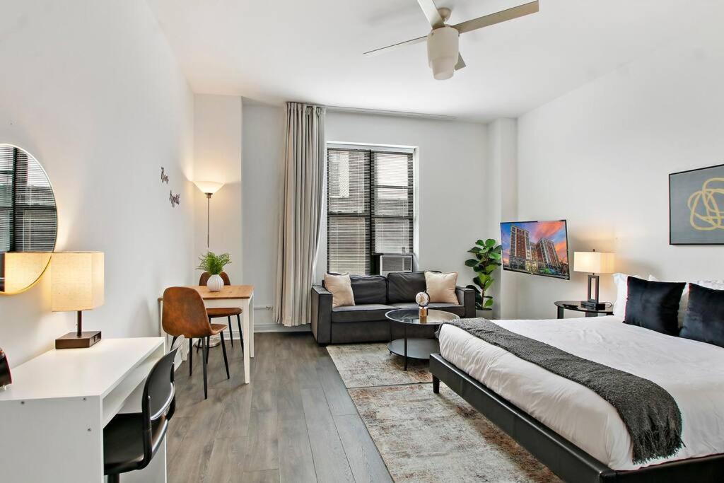 Cozy & Comfy In - Del Prado 418 Apartment