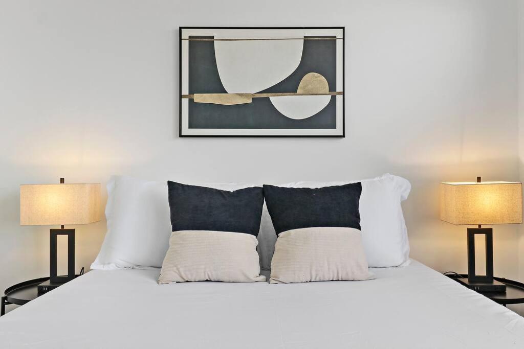 Spacious & Modern 2br - Algonquin 06-008e Apartment *