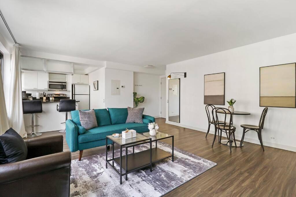 Spacious & Modern 2br - Algonquin 06-008e Apartment