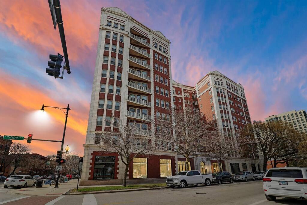 Sleek 1-bedroom In - East Park Tower 0610 Rep *