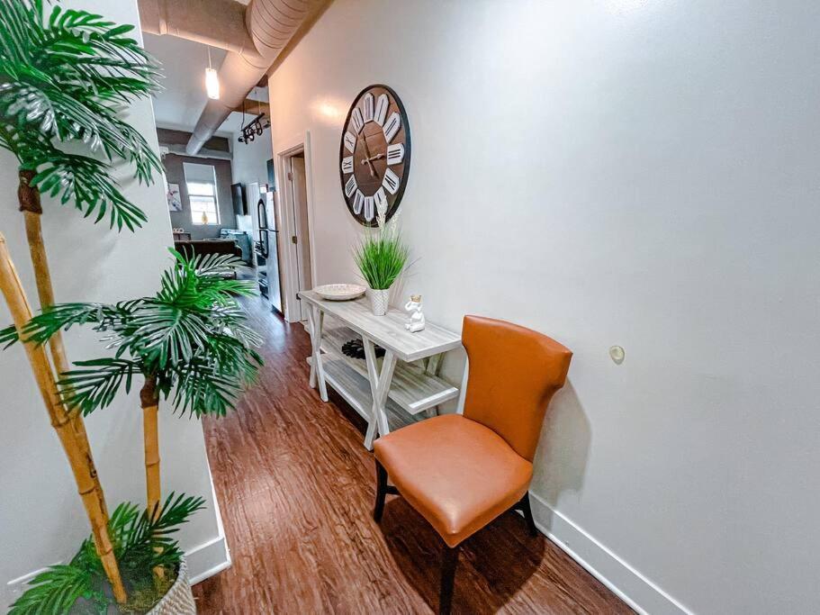 Spacious 420-friendly 2br Retreat Near Mccormick Place, Grant Park And Soldier Field Chicago