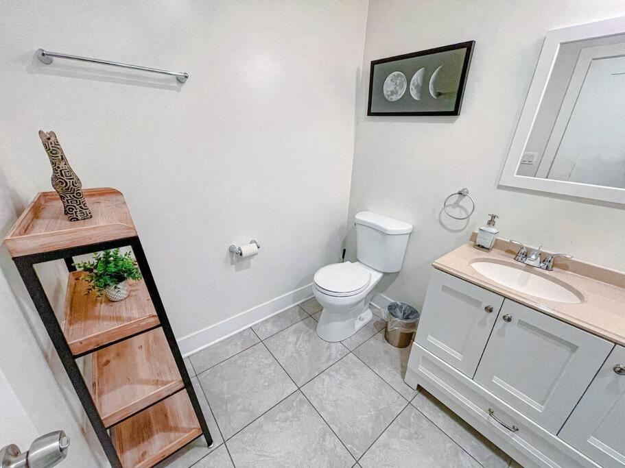 Spacious 420-friendly 2br Retreat Near Mccormick Place, Grant Park And Soldier Field
