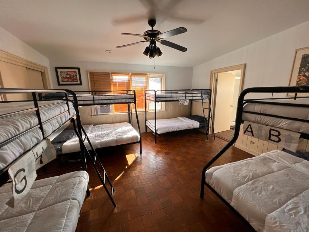 Albergue Pill Hill Mansion