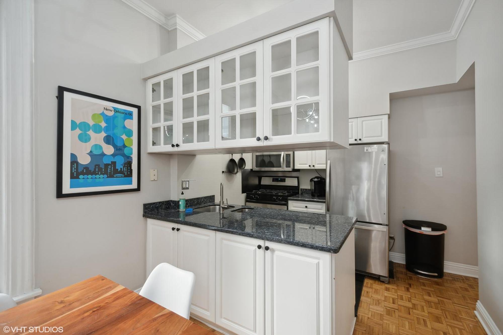 Brilliant Downtown 3-bedroom Apartment