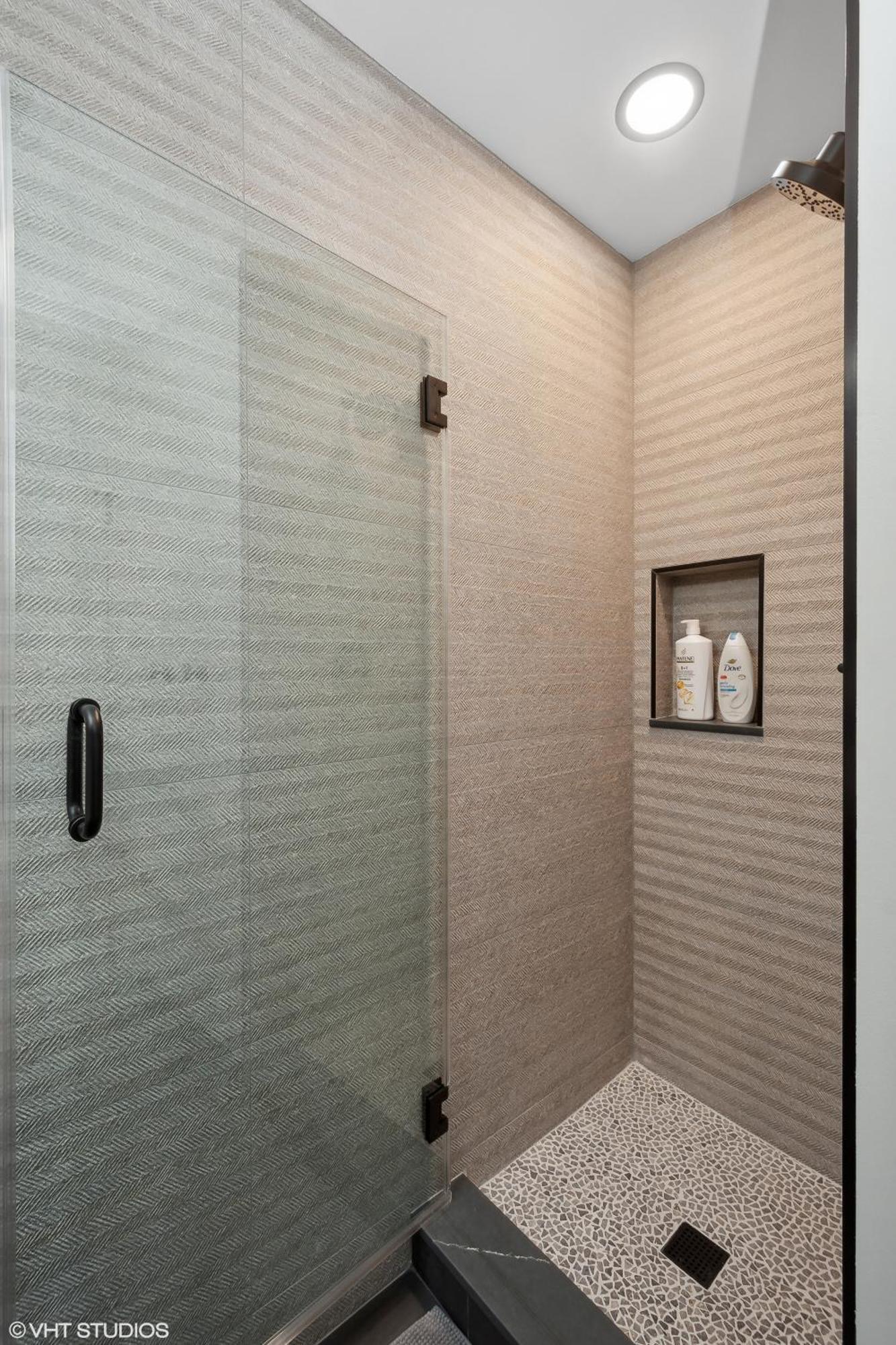 Brilliant Downtown 3-bedroom Apartment