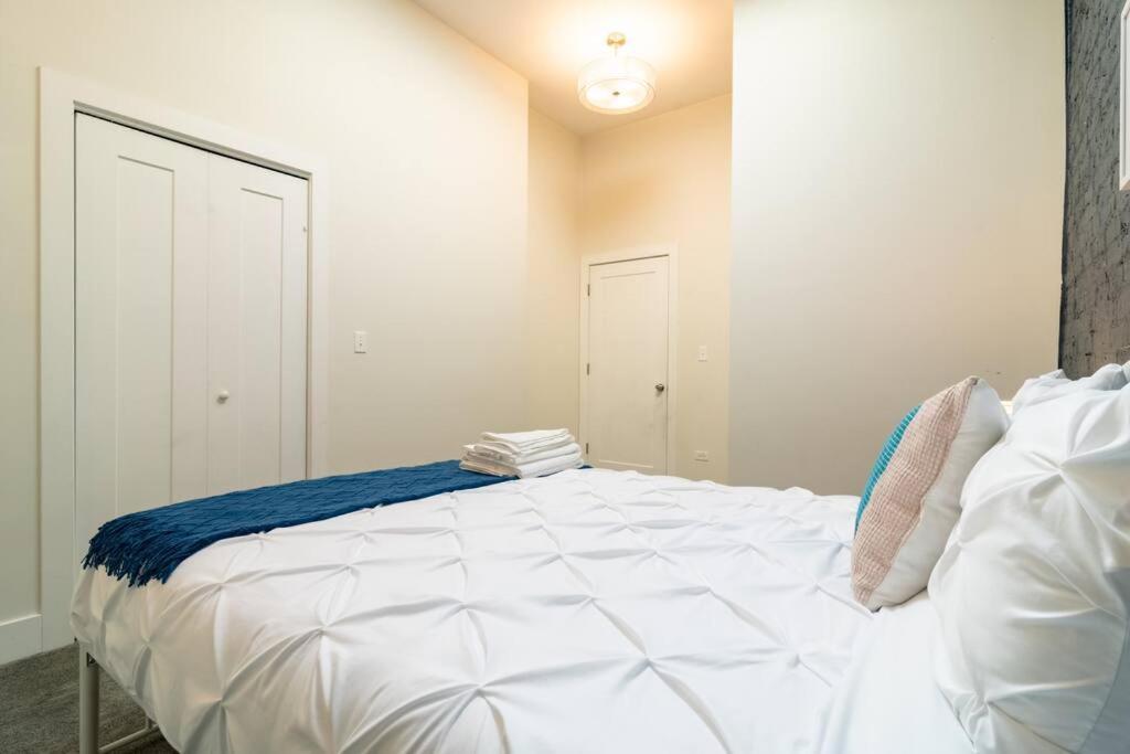 Stylish Cozy 3Br 420 Friendly Apartment With Gym Near Mccormick Place, Grant Park And Soldier Field *