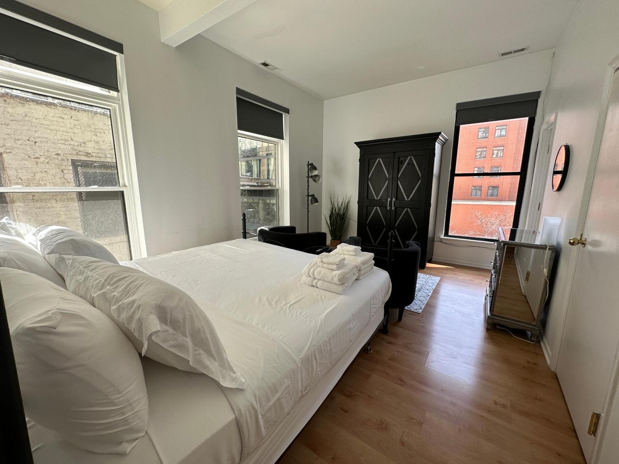 River North Hideaway With Amazing Views And Parking Casa de Férias Chicago