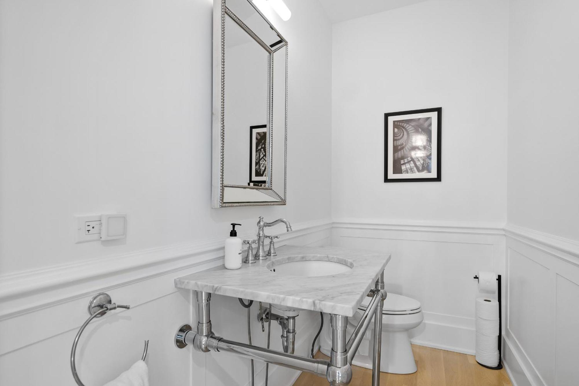 Luxe Sfh Bucktown Retreat With Garage Parking *
