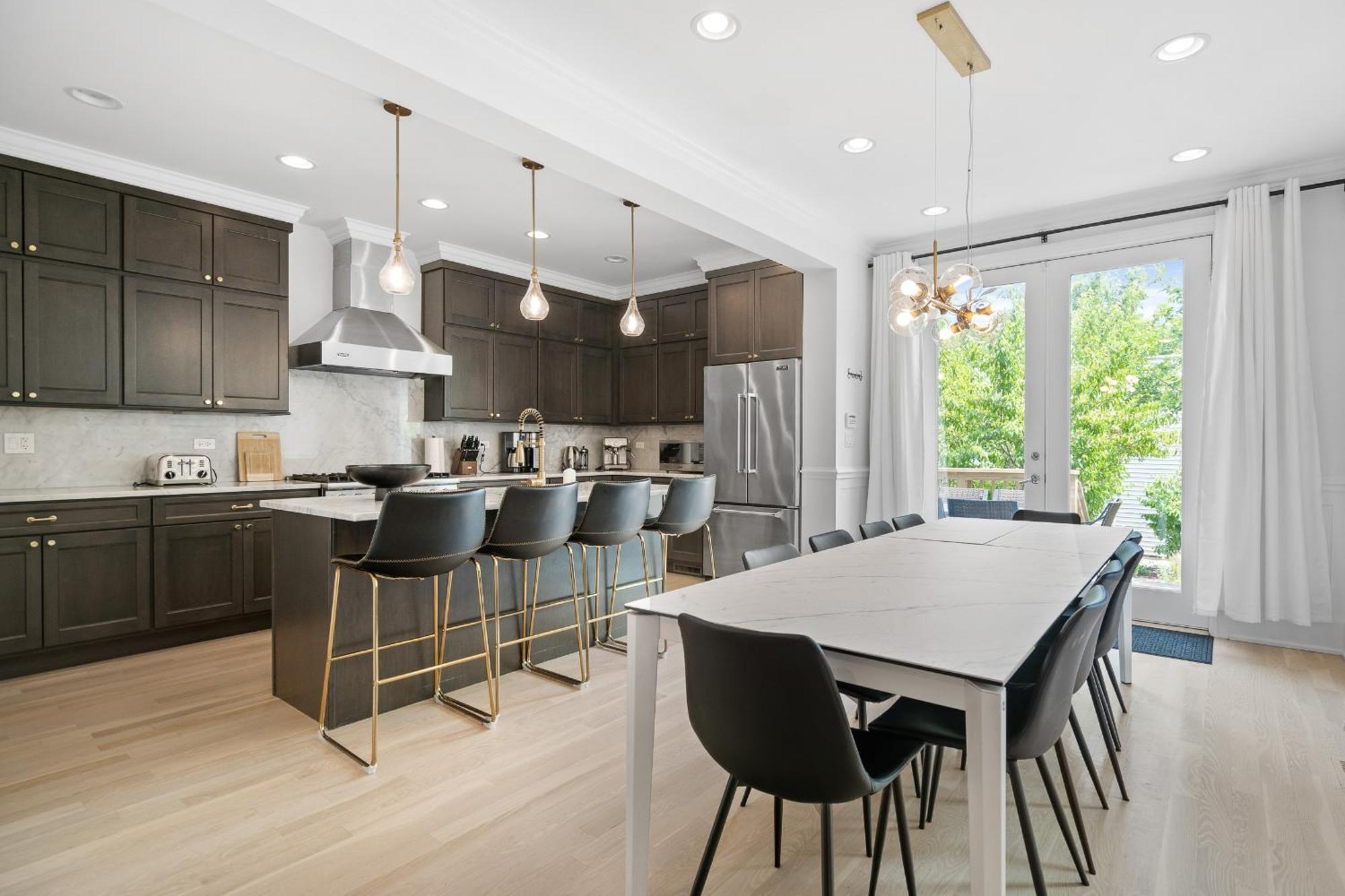 Luxe Sfh Bucktown Retreat With Garage Parking Holiday home Chicago