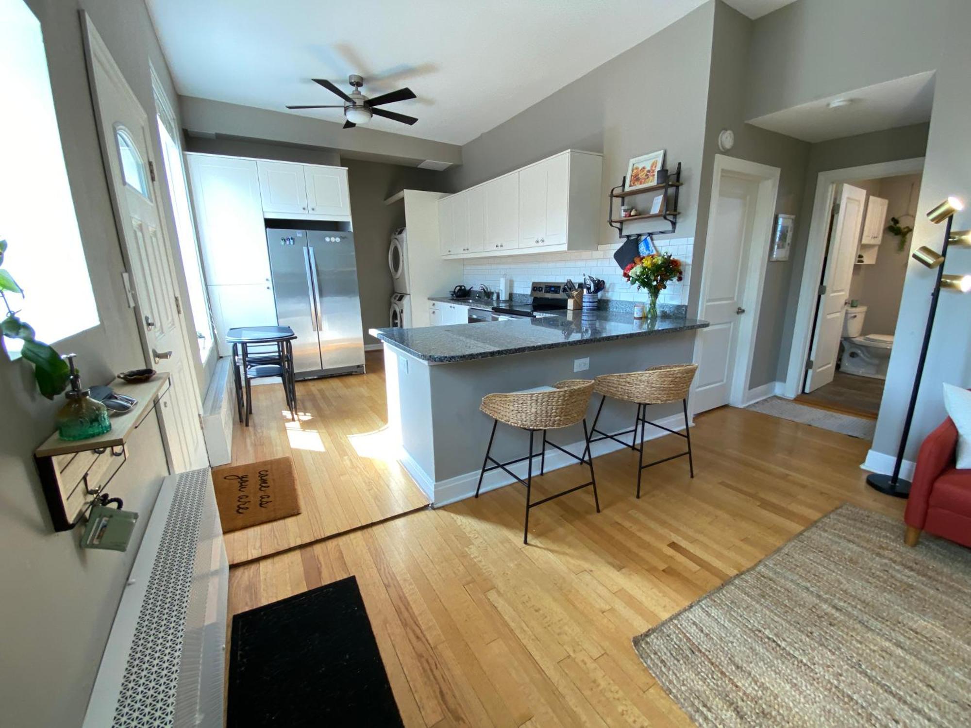 Holiday home Hidden Oasis In The Heart Of Lakeview