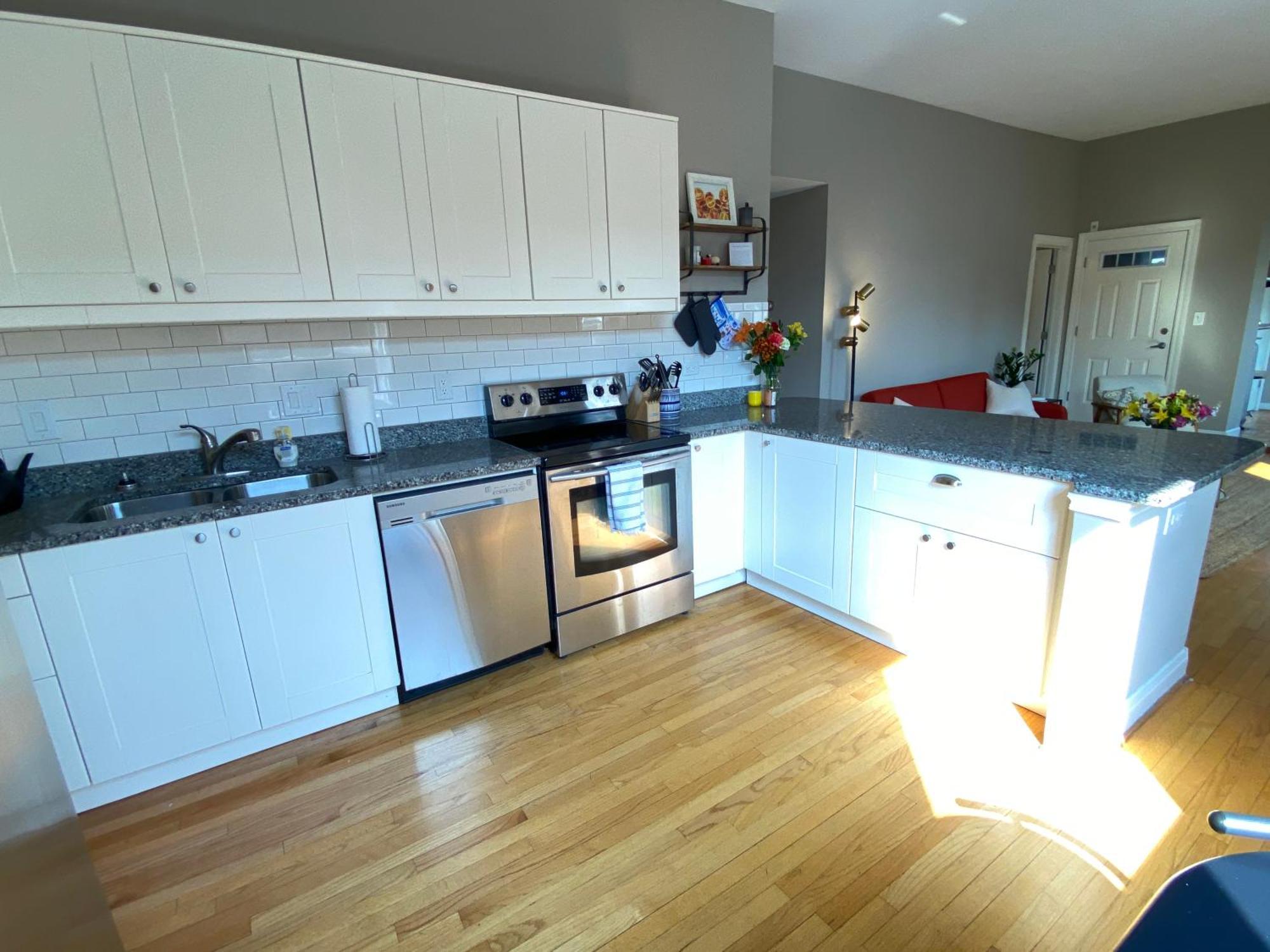 Holiday home Hidden Oasis In The Heart Of Lakeview *