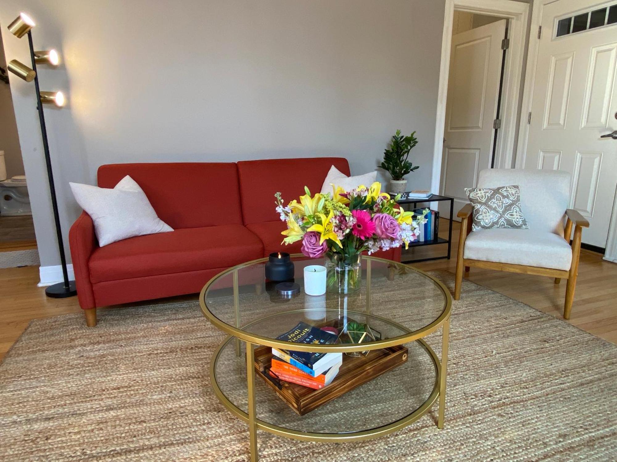 Hidden Oasis In The Heart Of Lakeview * Chicago