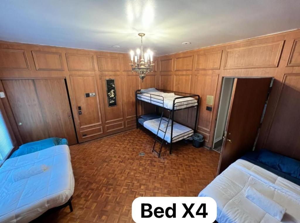 Pill Hill Mansion Albergue Chicago