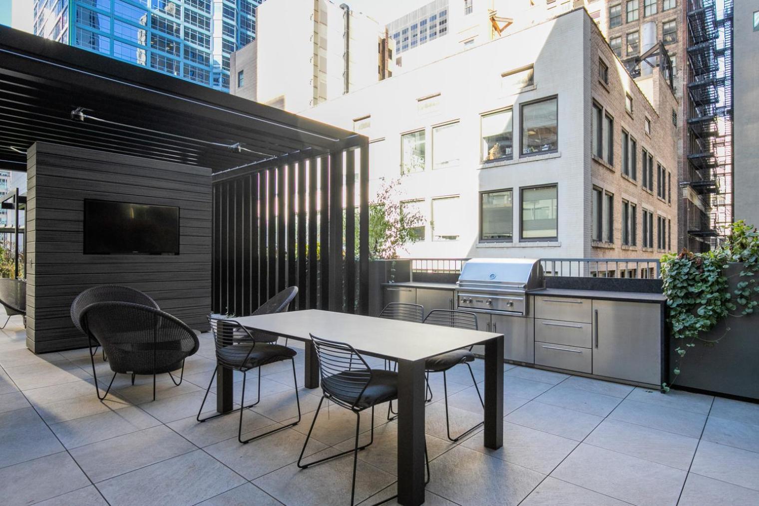 Loop 1br W Wd Gym Rooftop Pool 2 Blocks To L Chi-382 *