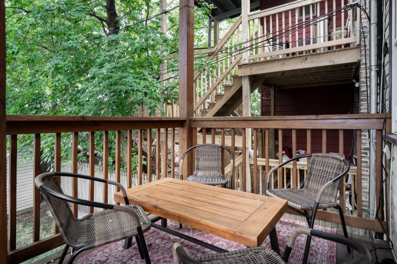 Apartment Logan Square Duplex 3br S2 Chicago