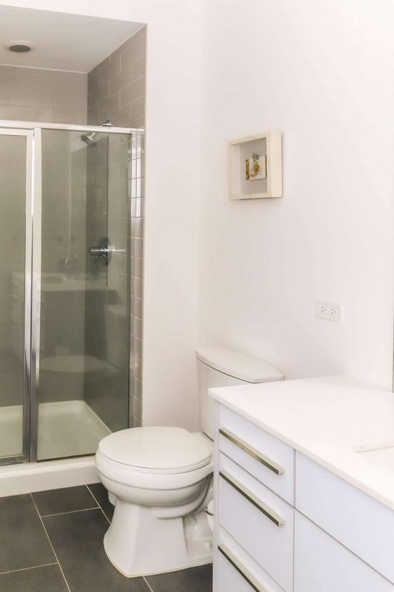 2b,2ba Luxury Balcony,wi-fi, Paid In&out Parking In Bldg Apartamento *