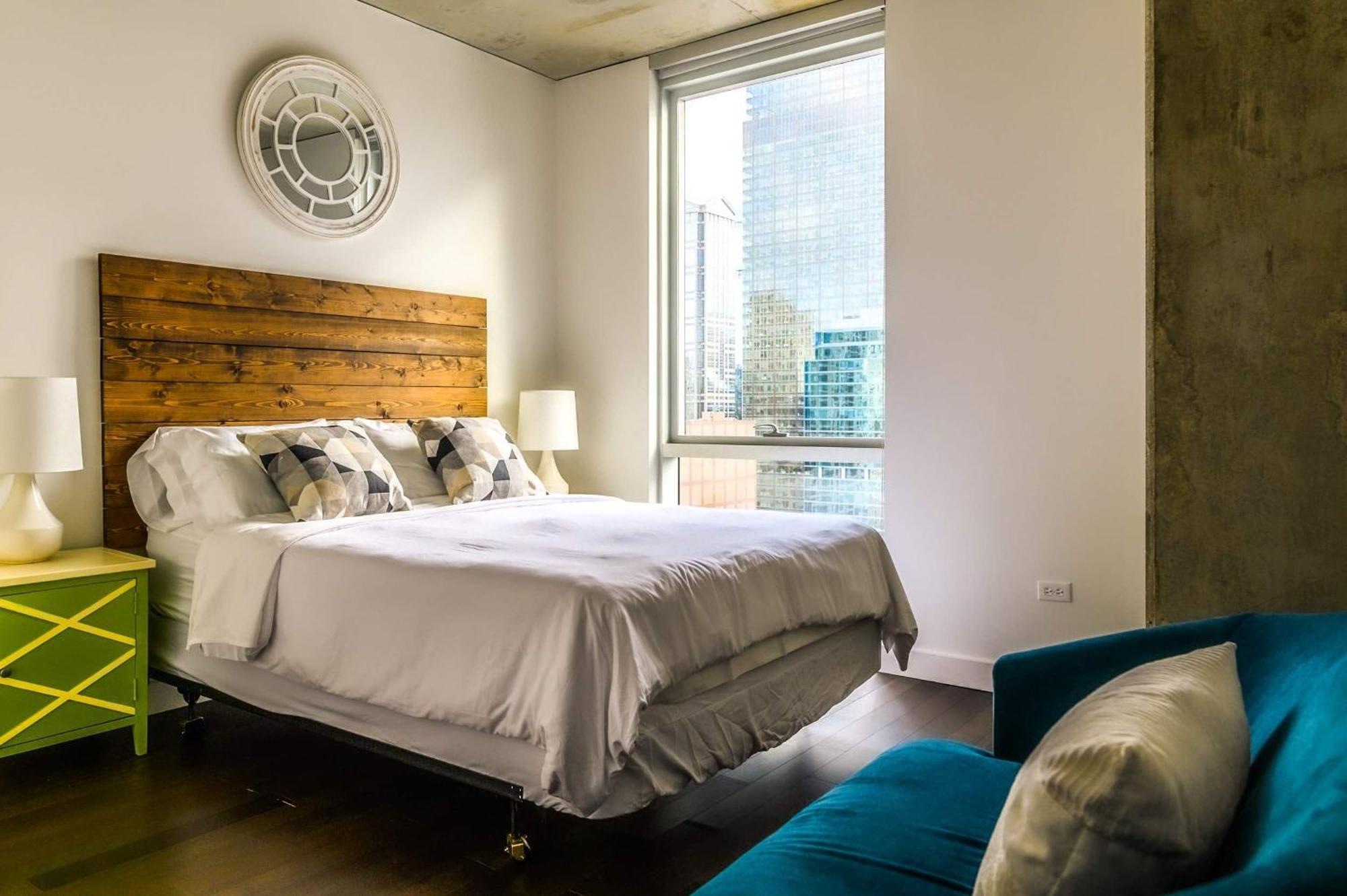 2b,2ba Luxury Balcony,wi-fi, Paid In&out Parking In Bldg Apartamento