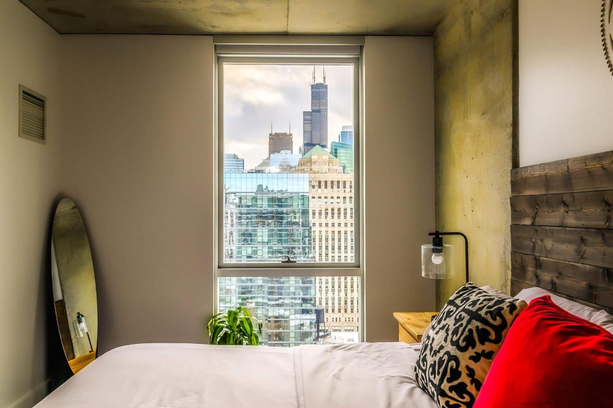 2b,2ba Luxury Balcony,wi-fi, Paid In&out Parking In Bldg Apartamento Chicago