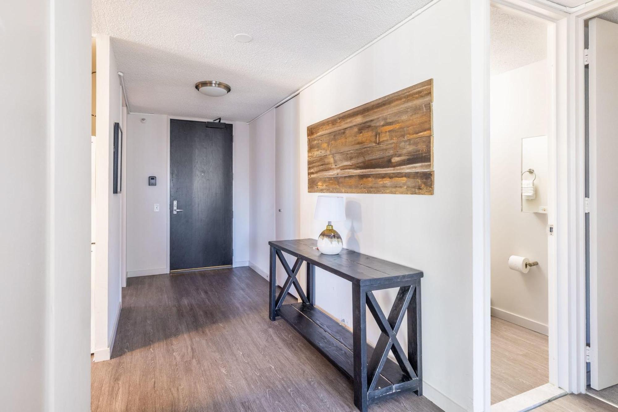 3br Exquisite View Loft W/ Parking In Building Chicago