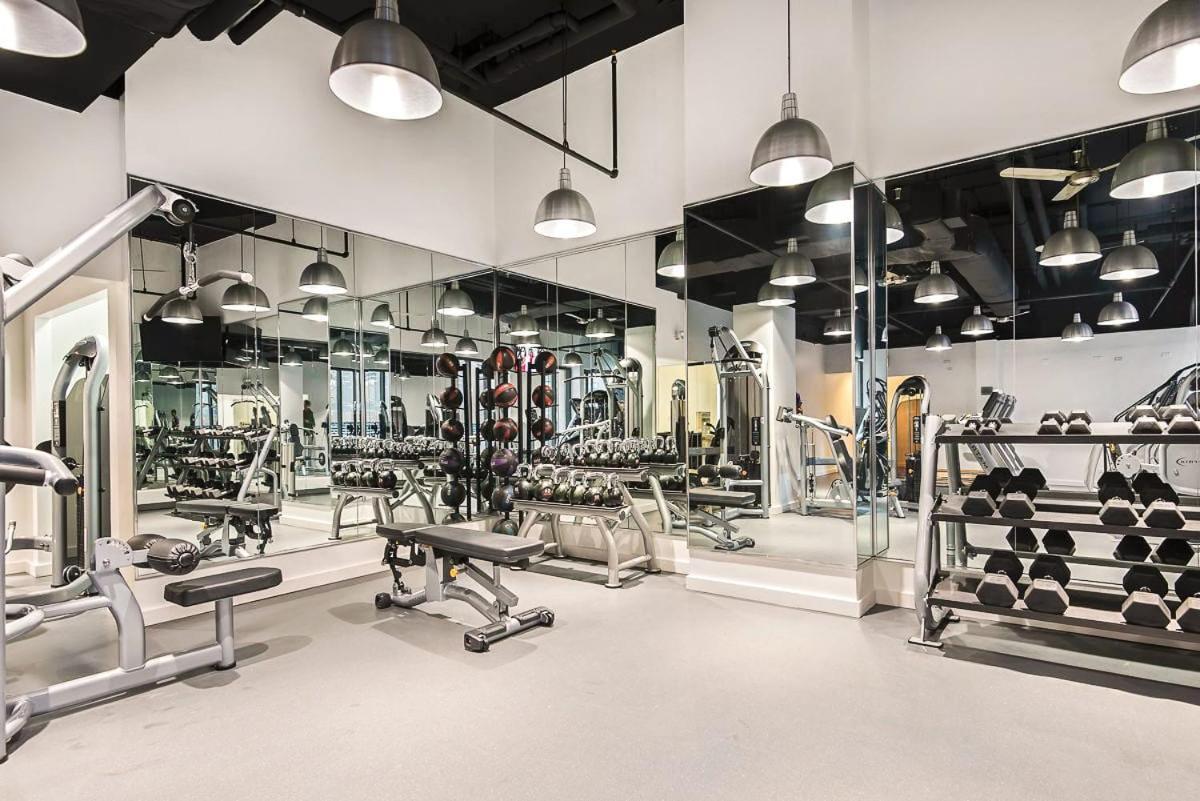 Apartment 3b/3b Skyloft With Navy Pier View Gym & Pool By Envitae *