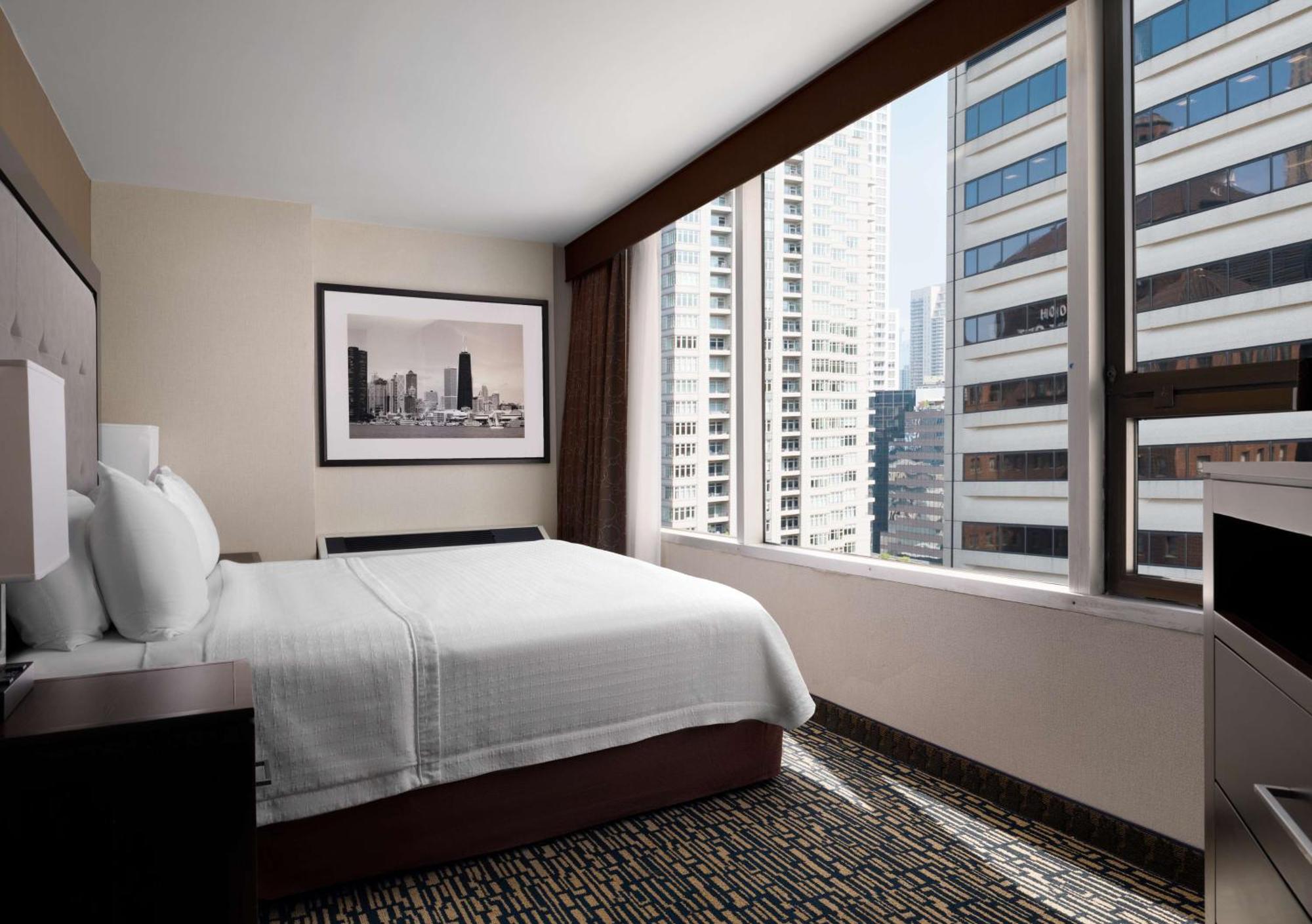 Homewood By Hilton Downtown - Magnificent Mile Hotel