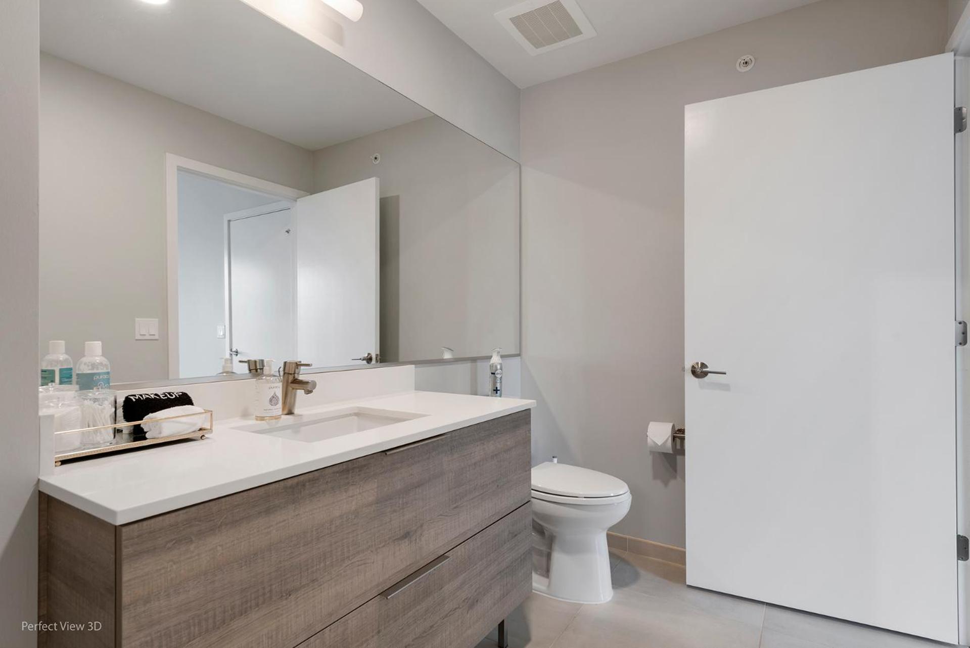 Aurelien Spacious In The Heart Of Gold Coast * Chicago