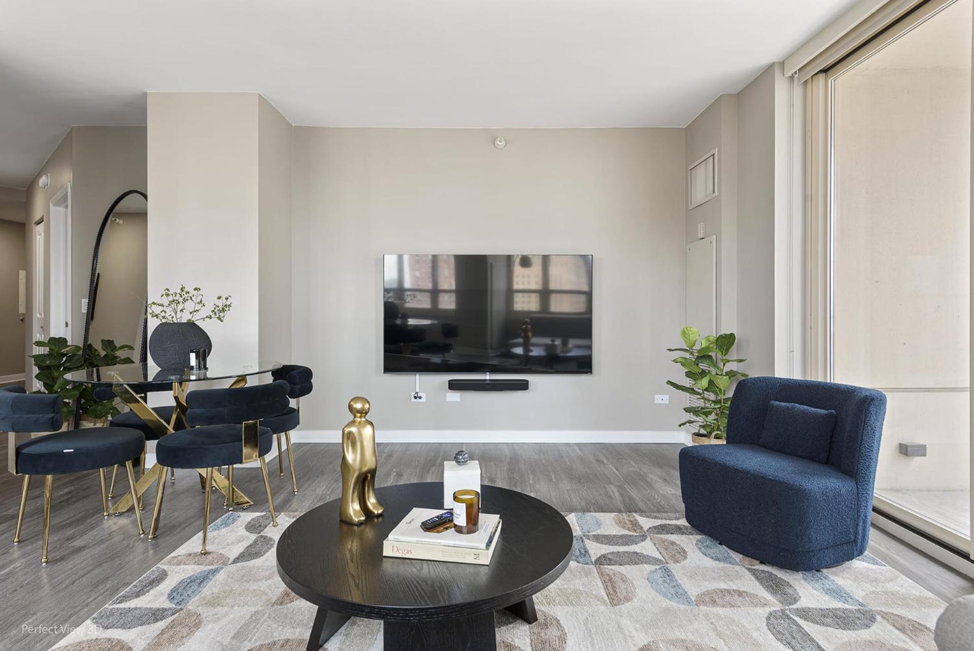The Bernardin Gold Coast Luxury Near Magnificent Mile Apartment Chicago