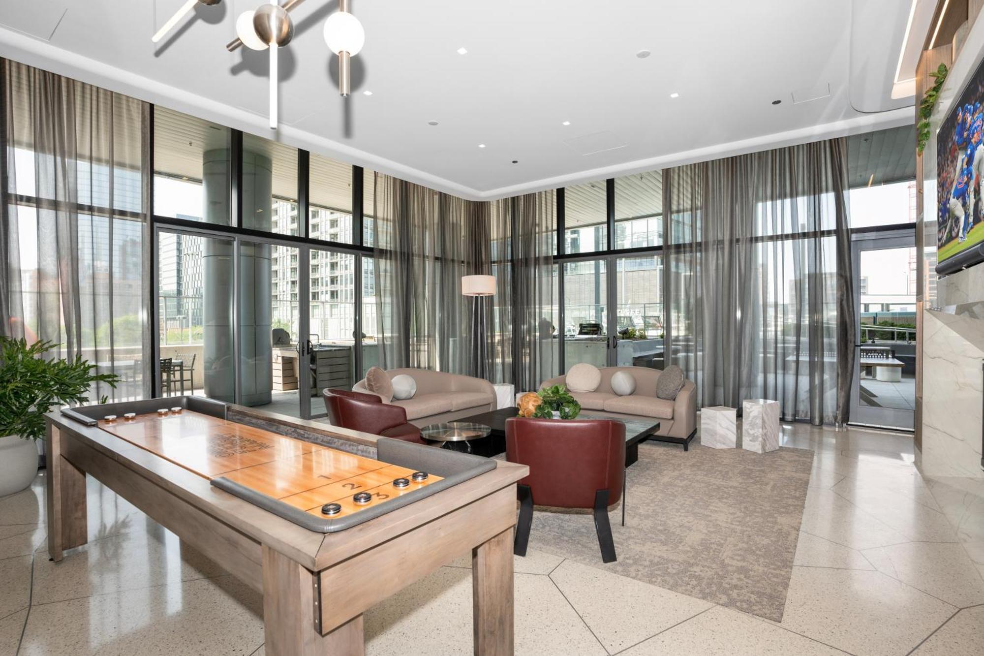 Level - Fulton Market Chicago