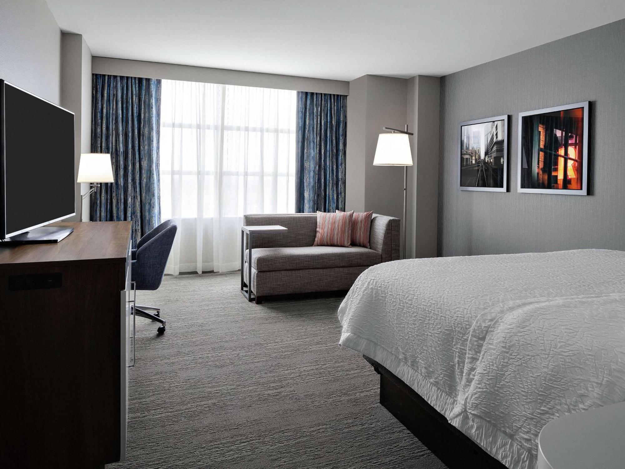Hampton Mccormick Place 3* Chicago