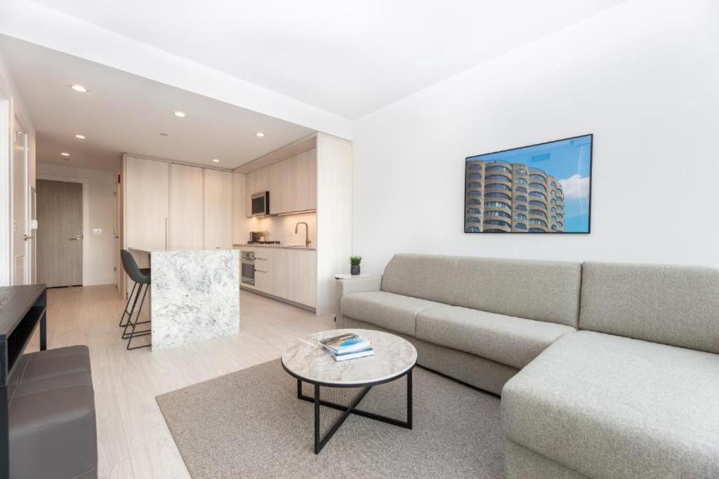 Level - Fulton Market Hotel