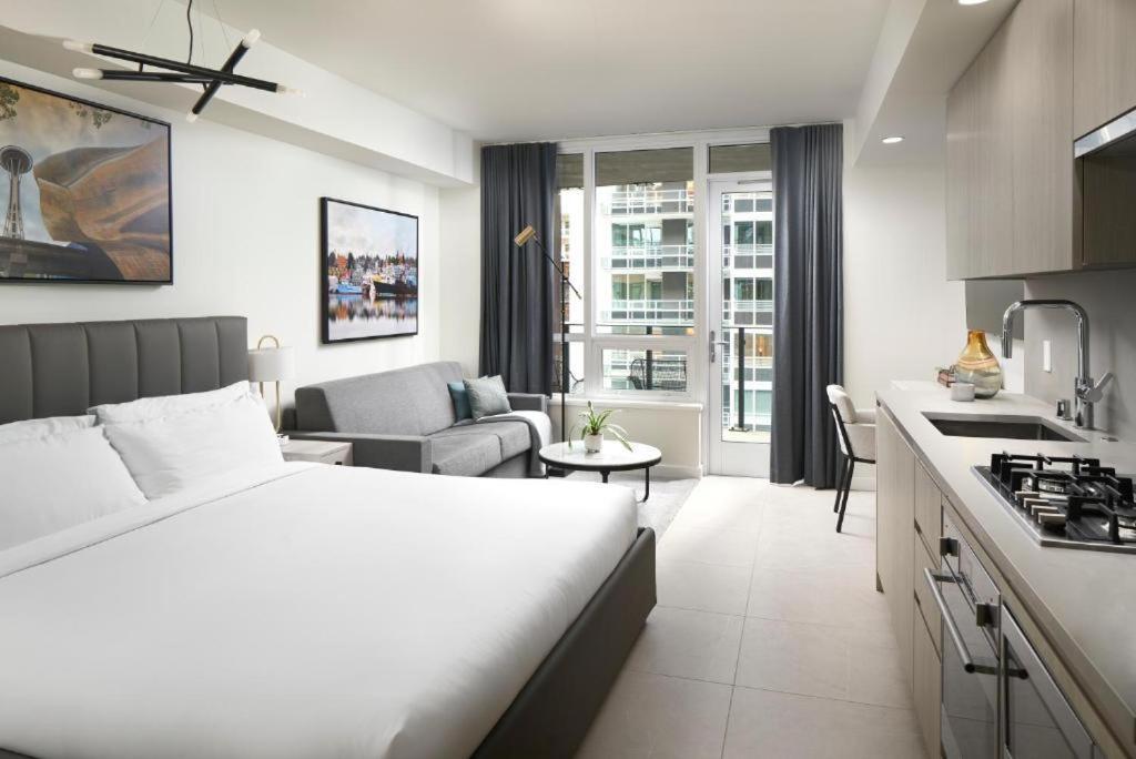 Level - Fulton Market Chicago