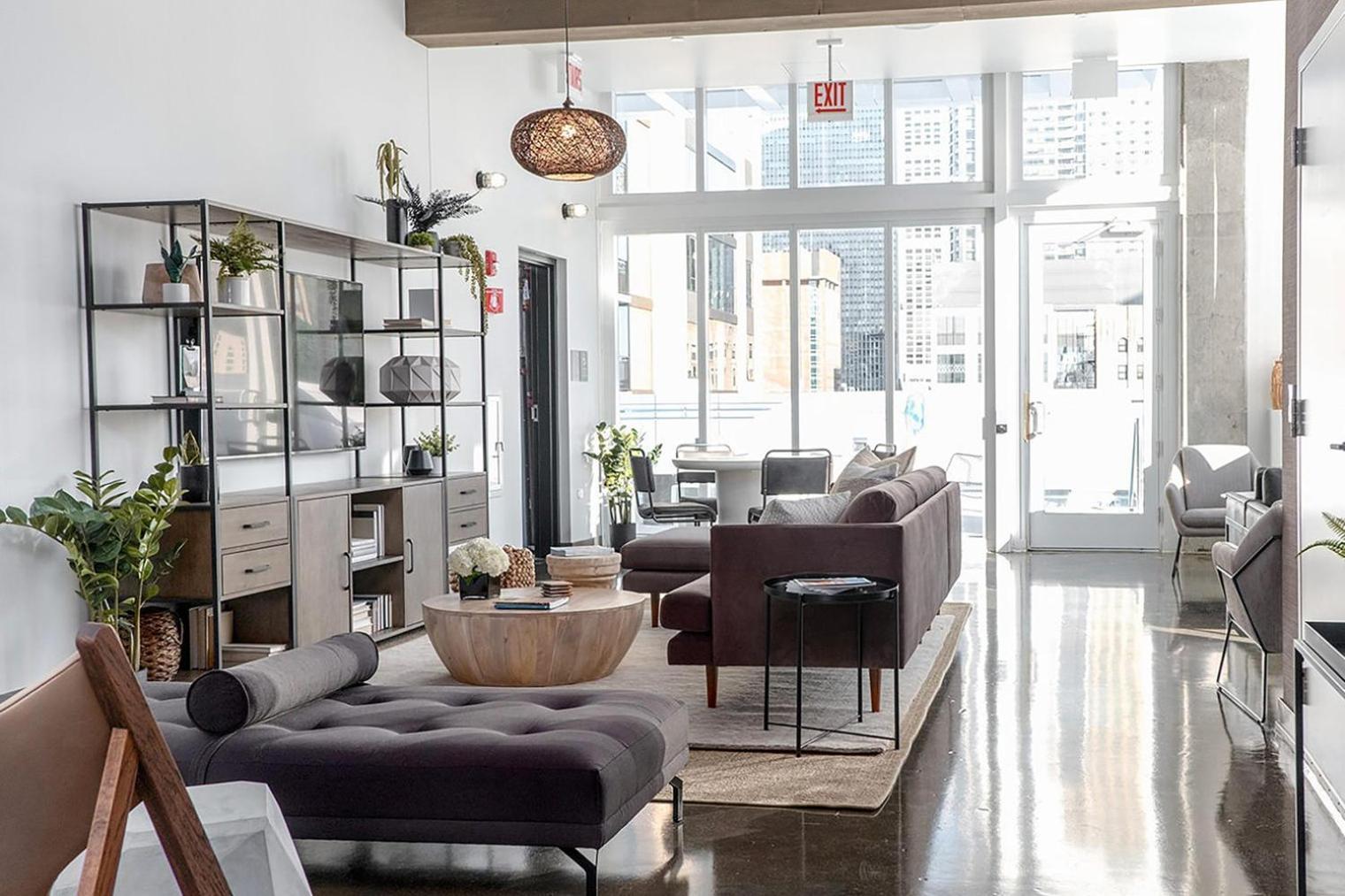 River N 1br W Gym Pool Nr L Stop Chi-363 * Chicago