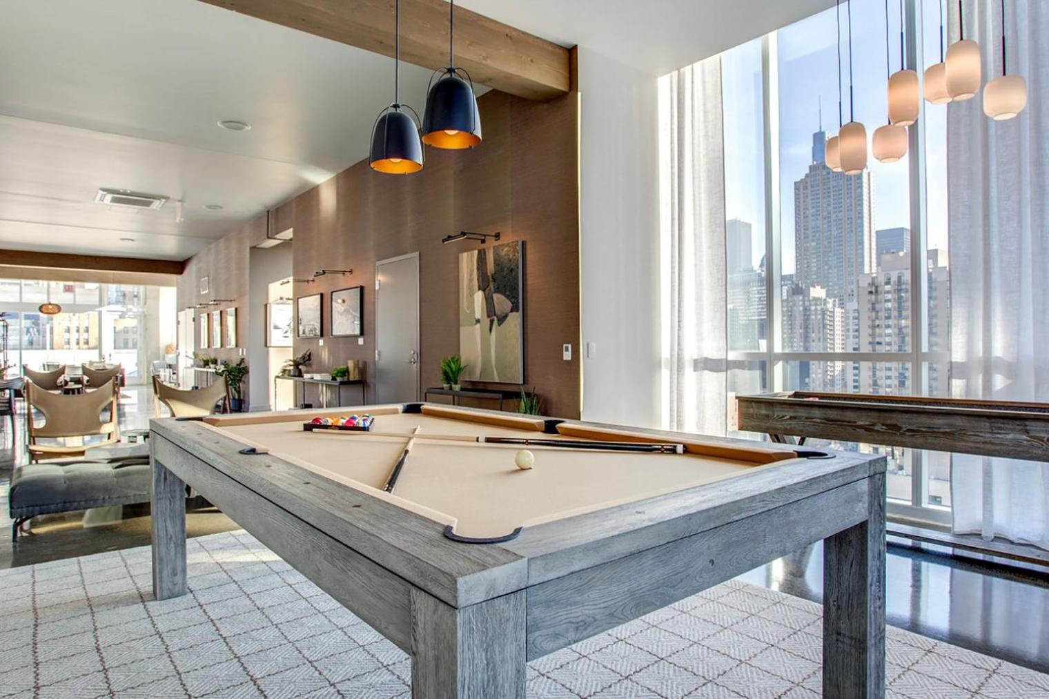 River N 1br W Gym Pool Nr L Stop Chi-363 *