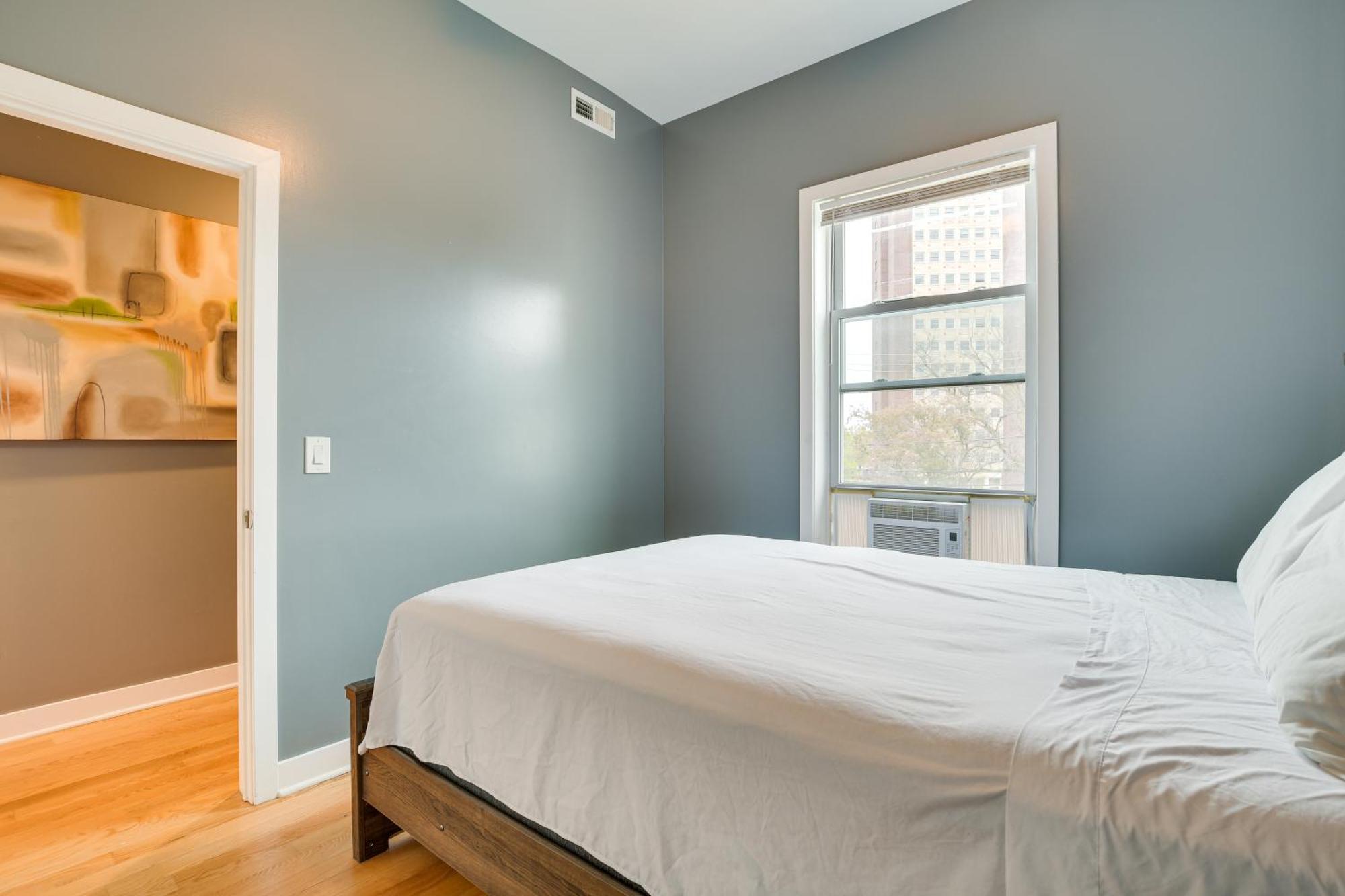 Vacation Apt - 6 Mi To Downtown! Apartment