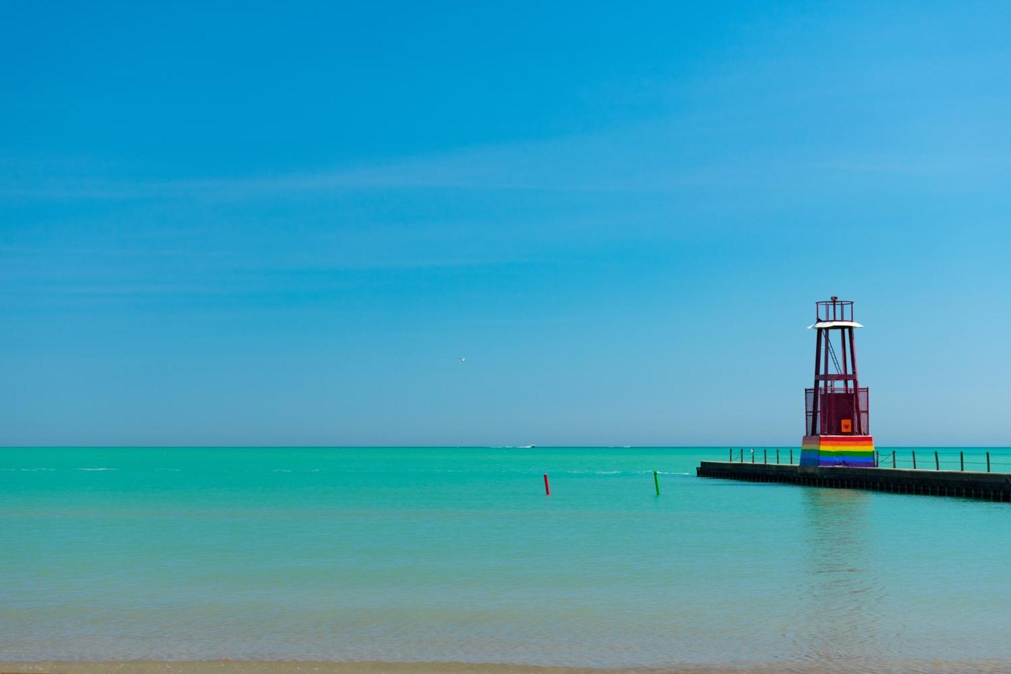 House 5863- Chicago's Premier Bed & Breakfast Chicago