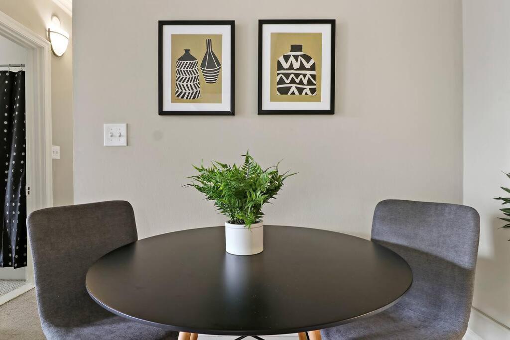1br Calm, Cozy & Furnished In Hyde Park - Windermere 402