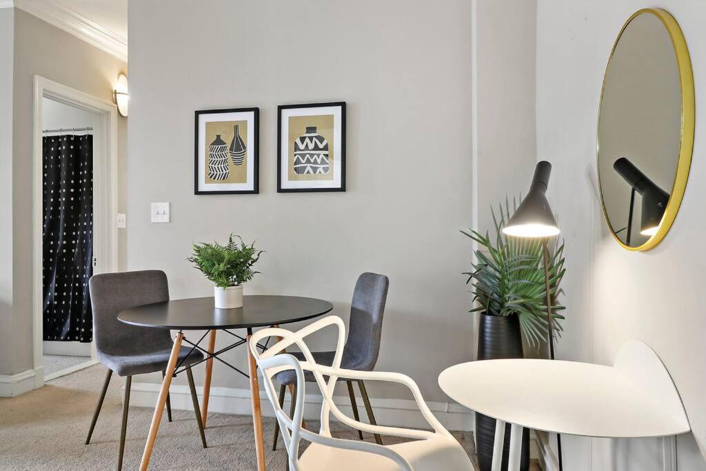 1br Calm, Cozy & Furnished In Hyde Park - Windermere 402 Apartment Chicago