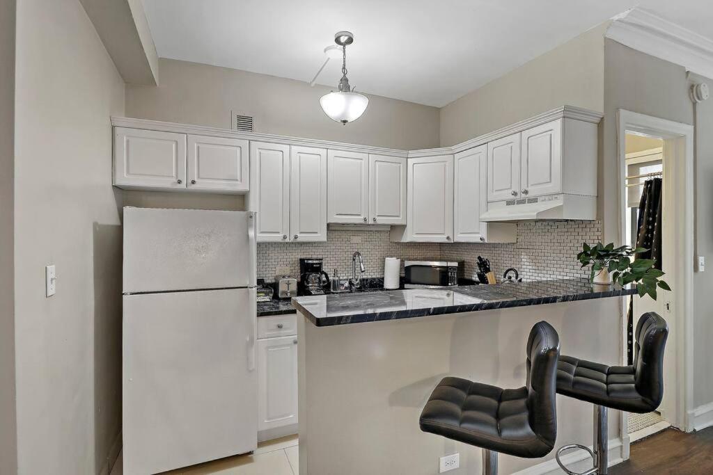 Apartment Prime & Fully Furnished - Windermere 609