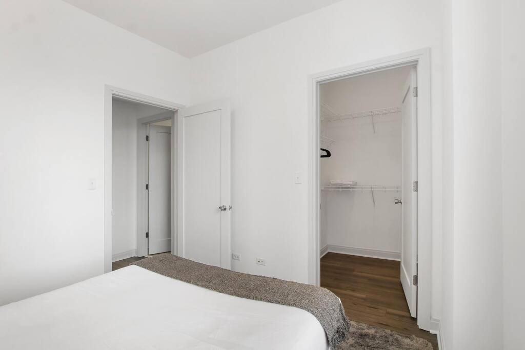 1br Modern In - Del Prado 811 Apartment *