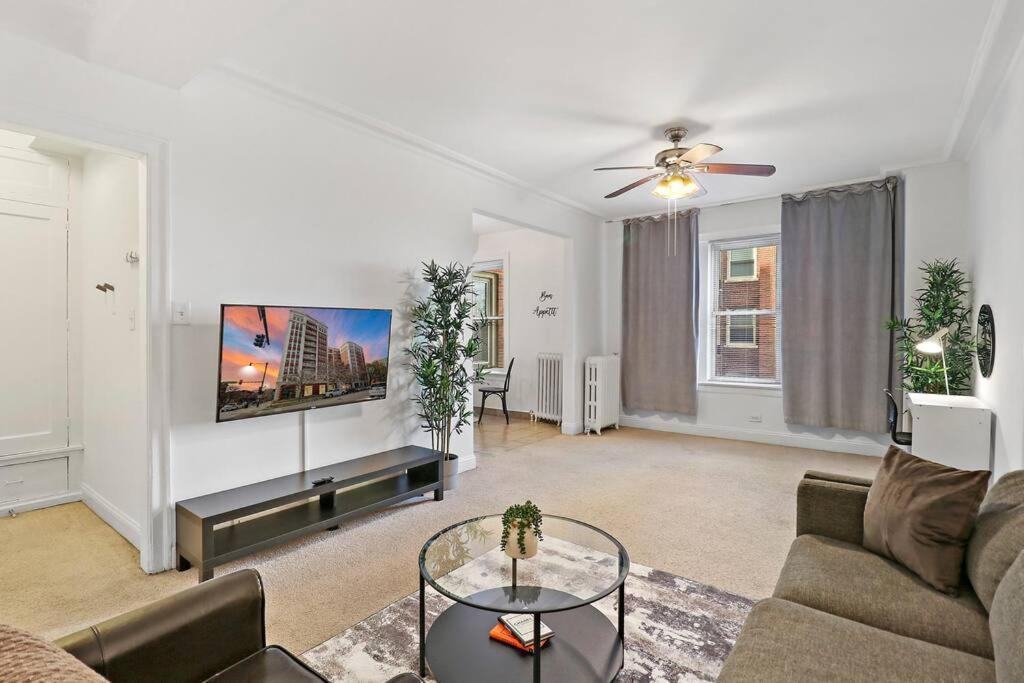 Apartment Sleek 1-bedroom In - East Park Tower 0610 Rep *