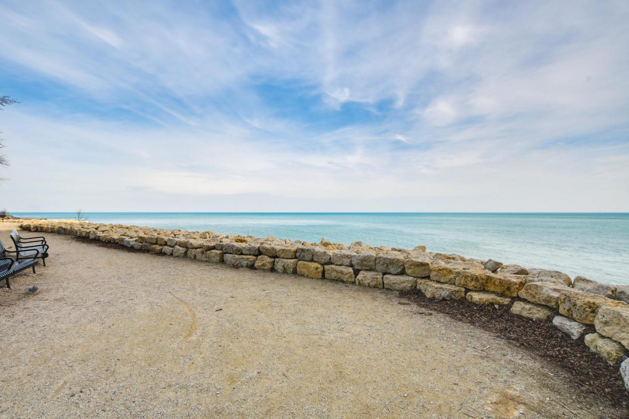 Holiday home Stylish Retreat, Walk To Loyola Chicago