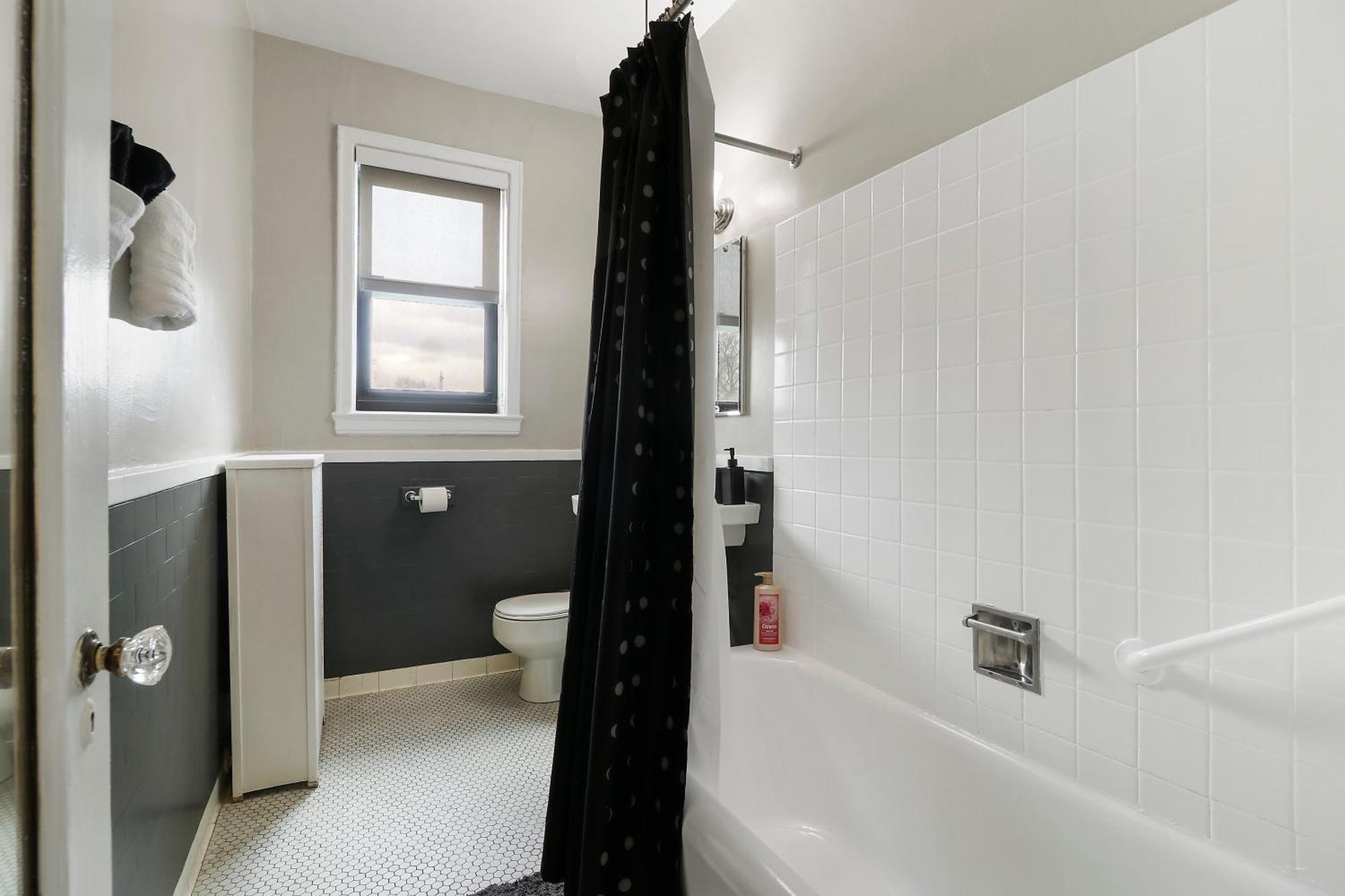 Apartment Enchanting 1br In Hyde Park - Windermere 401 Chicago