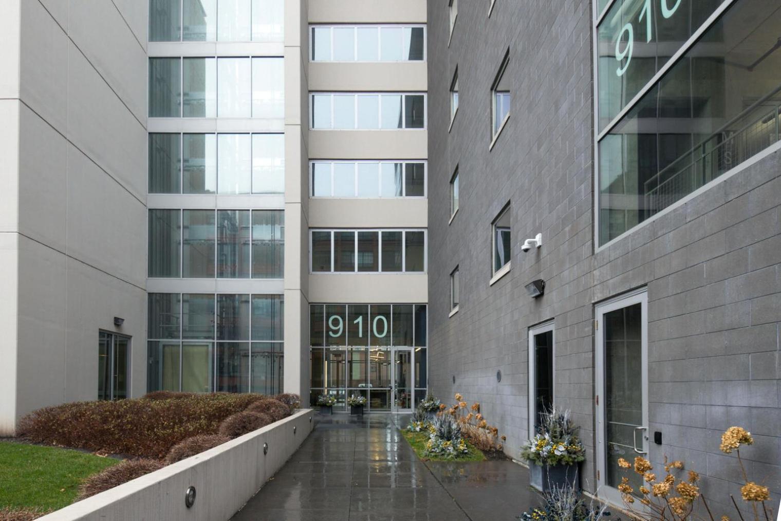 Apartment River West 1br W Roofdeck Wd Nr Blue Line Chi-1023 *