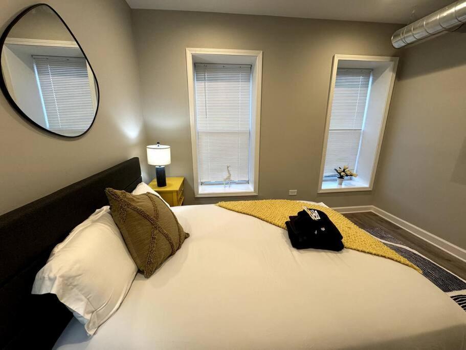 Apartamento West Loop King Oasis/2br That Sleeps 6 Guests/walk To Fulton Market *