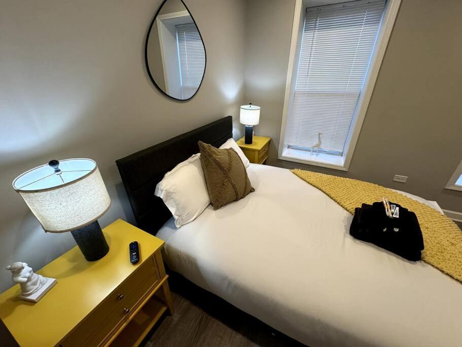 West Loop King Oasis/2br That Sleeps 6 Guests/walk To Fulton Market Apartamento *