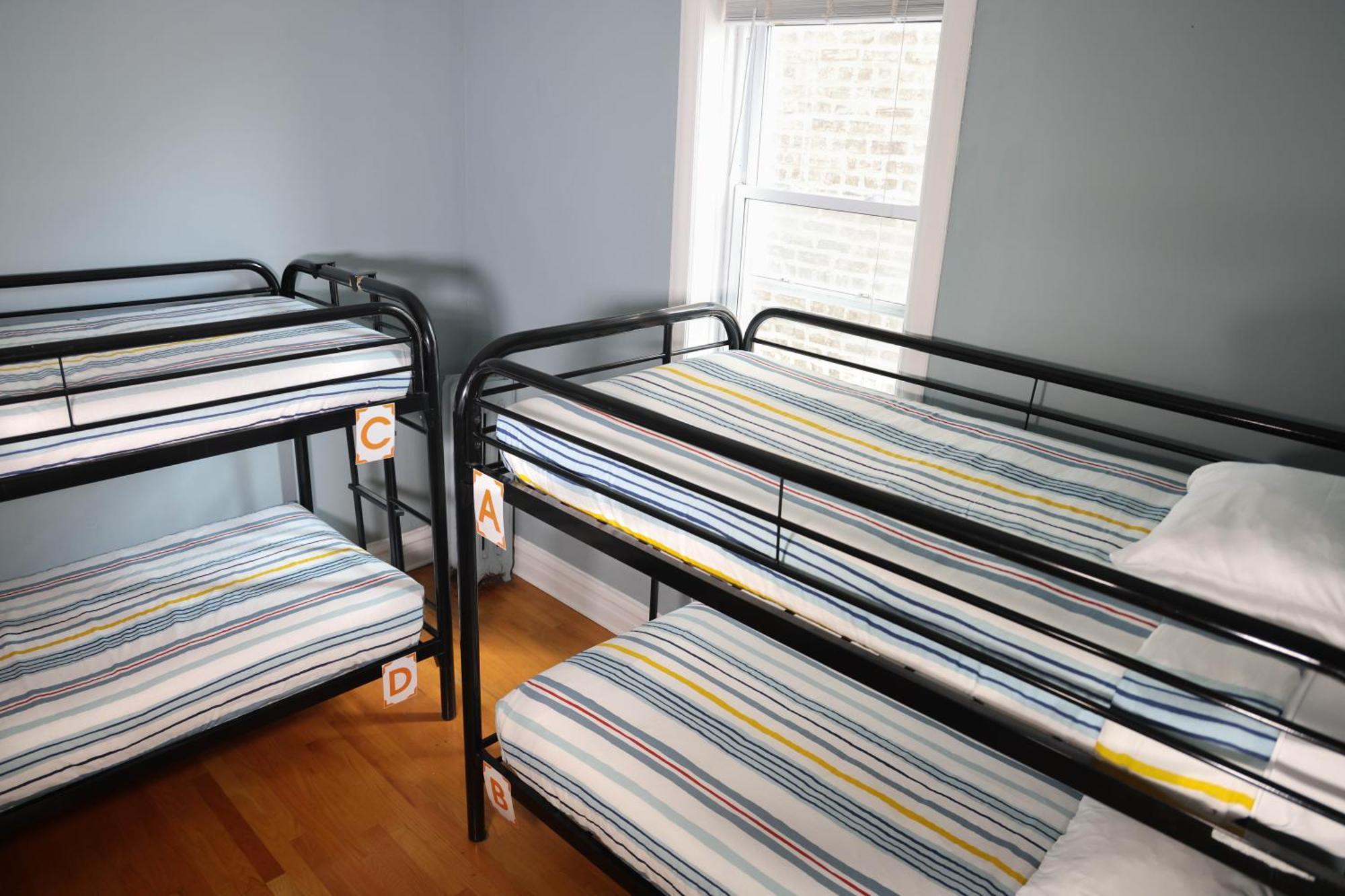 Wrigley - (adults Only) Albergue *