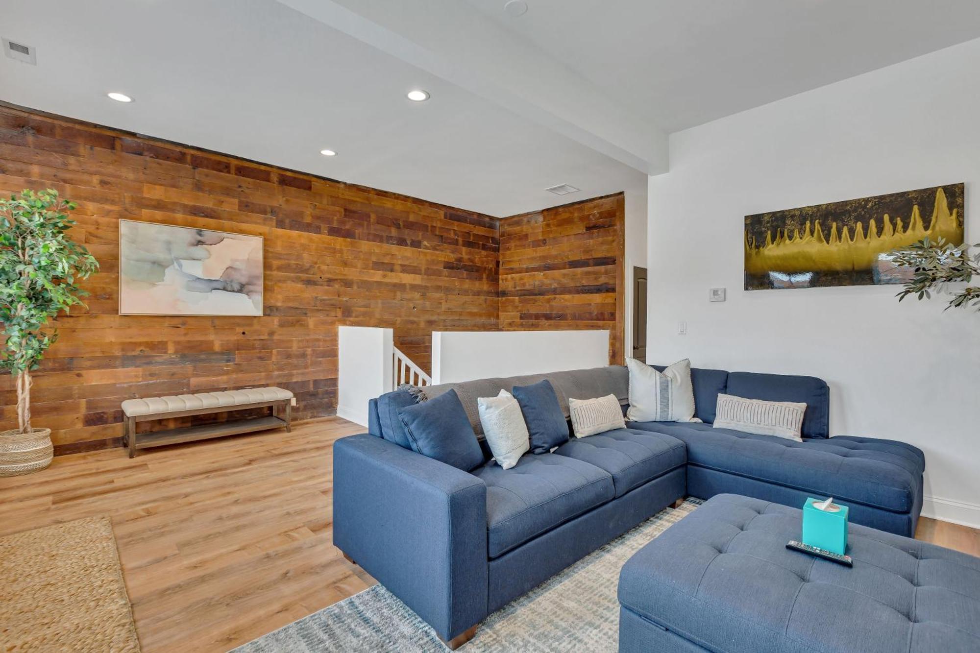 Bright Modern 4bd 2ba In The Heart Of Wrigleyville Chicago