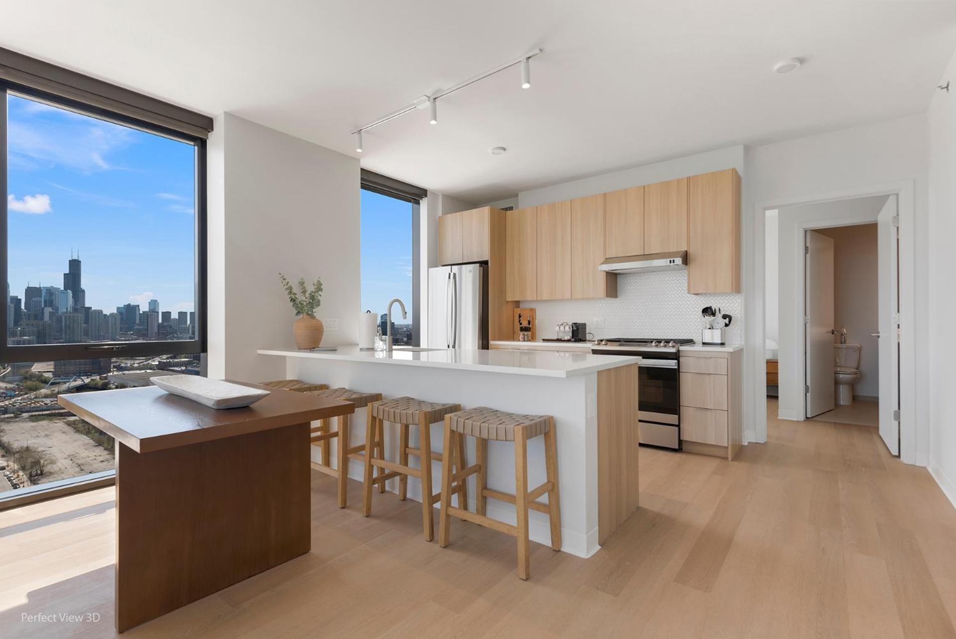 Apartment Foundry Unmatched Skyline Views At Lincoln Park