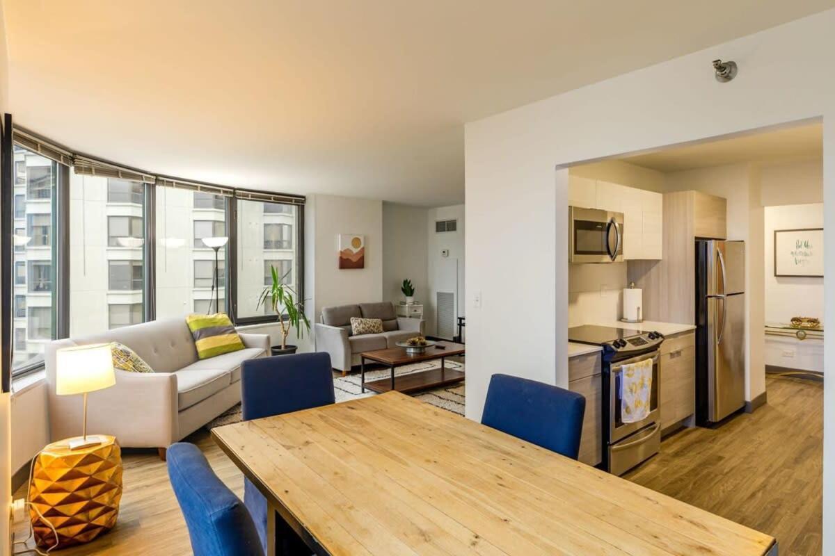 Apartamento Ultimate 3br Luxury Near Navy Pier With Gym & Pool By Envitae Chicago